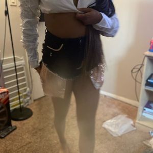 Meet your Posher, Tashai